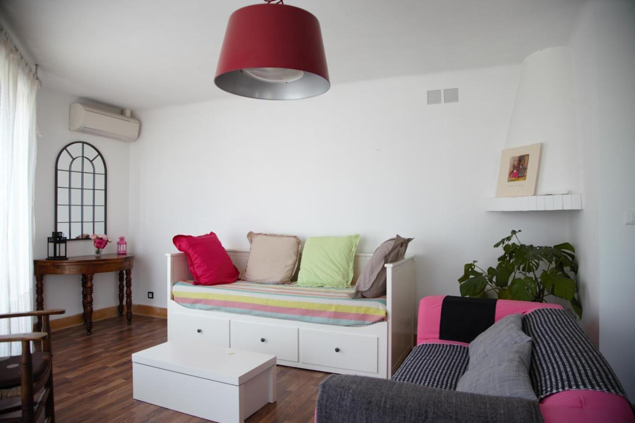 Laincel - Clim - Balcon Appartement Arles Buitenkant foto