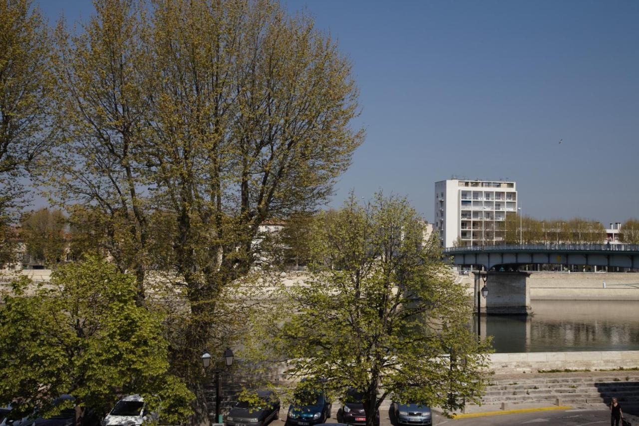 Laincel - Clim - Balcon Appartement Arles Buitenkant foto